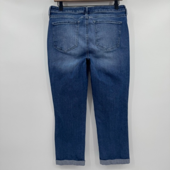 NYDJ Jeans Women 6 Blue Cropped Stretch Mid Rise Capri Cuff Denim Medium Wash - Picture 3 of 10